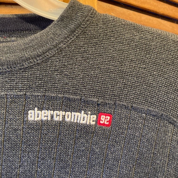 Abercrombie & Fitch Grey & Blue Crewneck Sweater - Picture 8 of 12